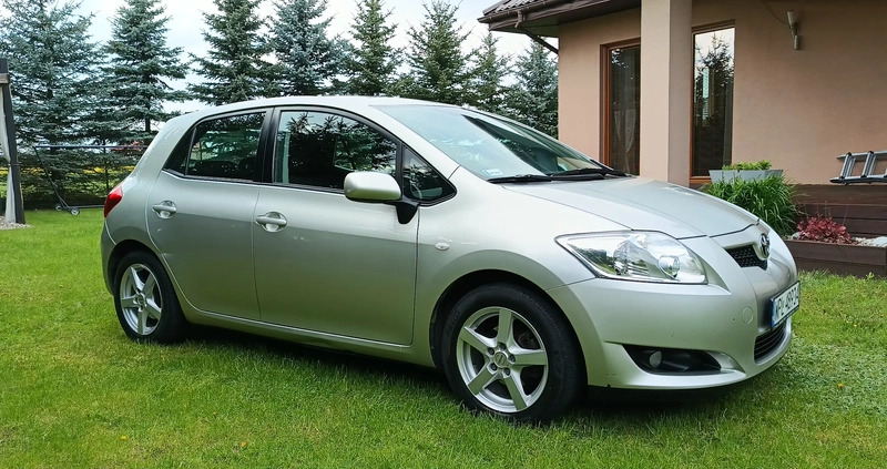 Toyota Auris cena 18000 przebieg: 301000, rok produkcji 2007 z Płock małe 232